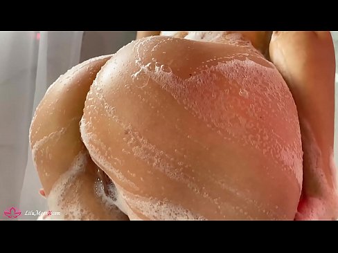 ❤️ Brunette Akuseweretsa maliseche ndi Vibrator mpaka Intense Orgasm mu Shower ❤️ pa ny.pornochaturbate.ru ❌️